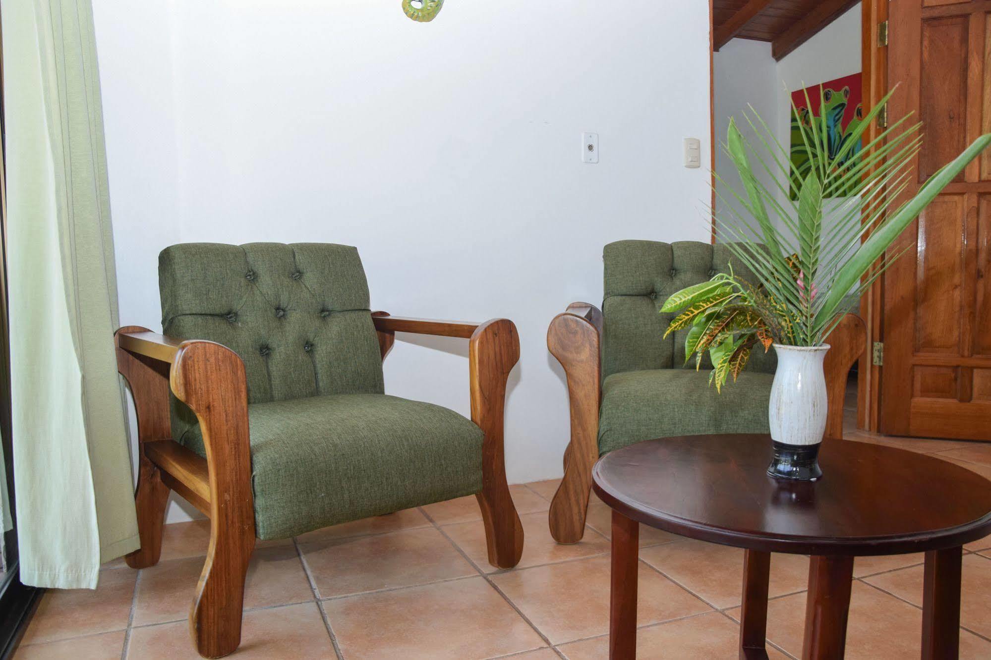 Agua Dulce On The Beach Puerto Jimenez Exterior photo